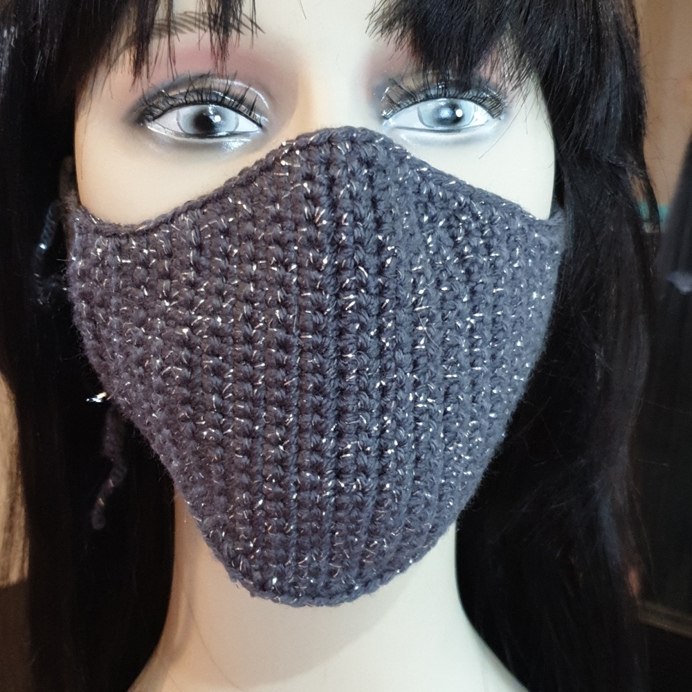 Adult face mask